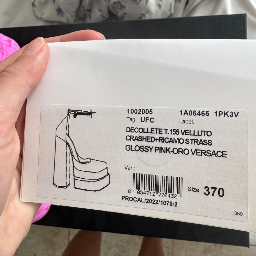 Versace Medusa never worn - Picture 6 of 6